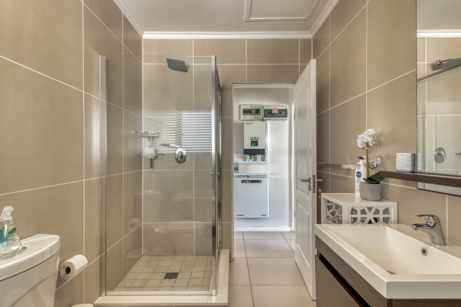 2 Bedroom Property for Sale in De Velde Western Cape